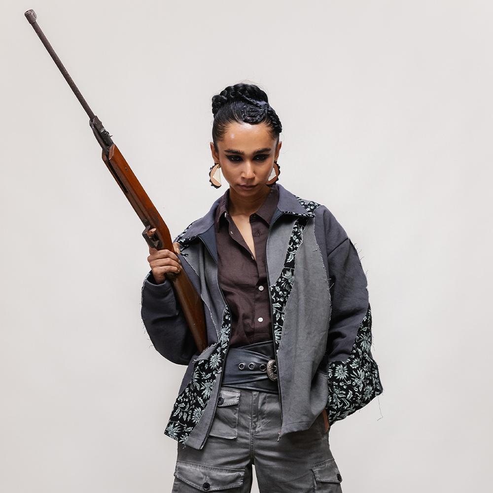 Bhaalu Jacket — mid shot