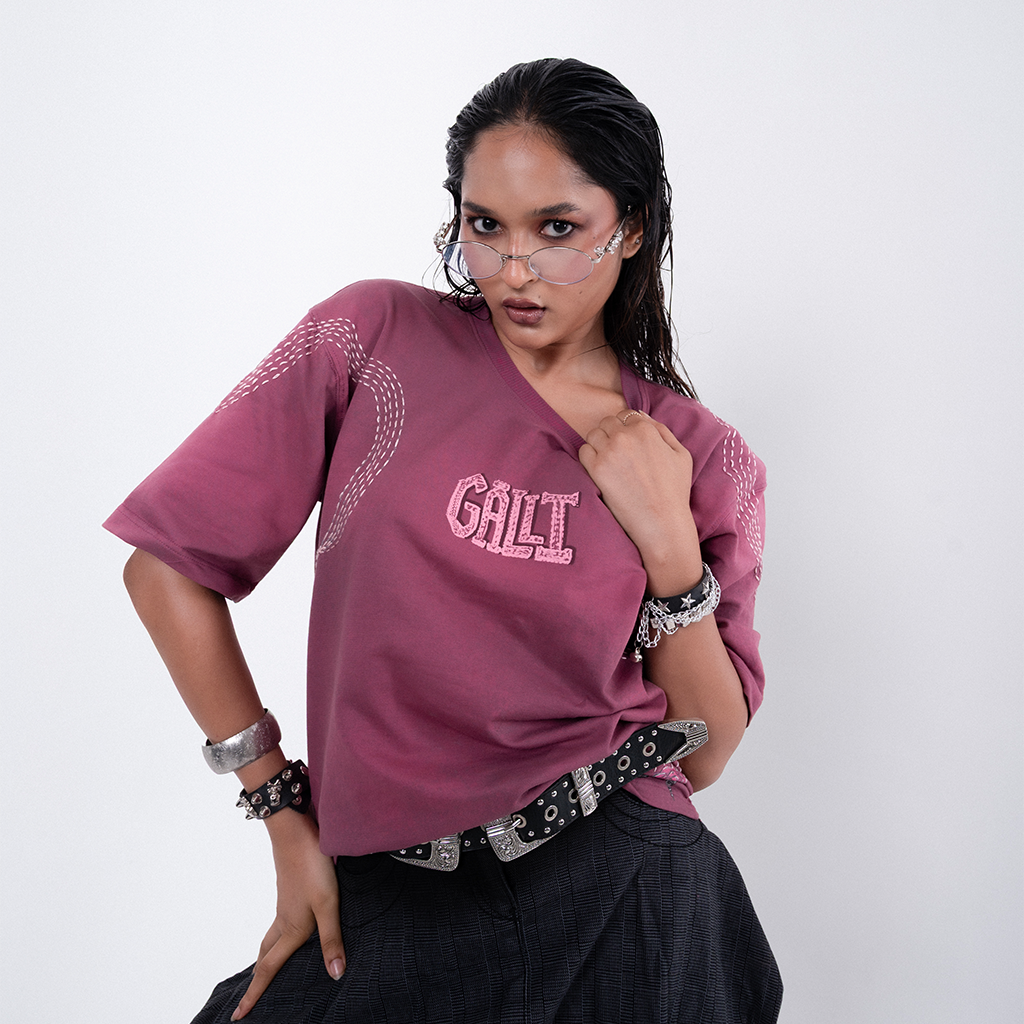 Kaleja Tee — full look
